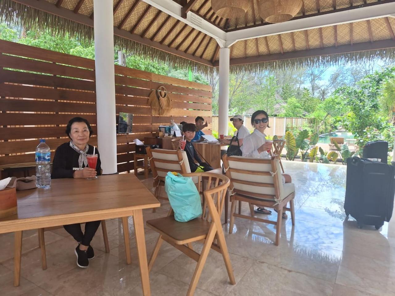 Villa Penyu Quần đảo Gili Ngoại thất bức ảnh